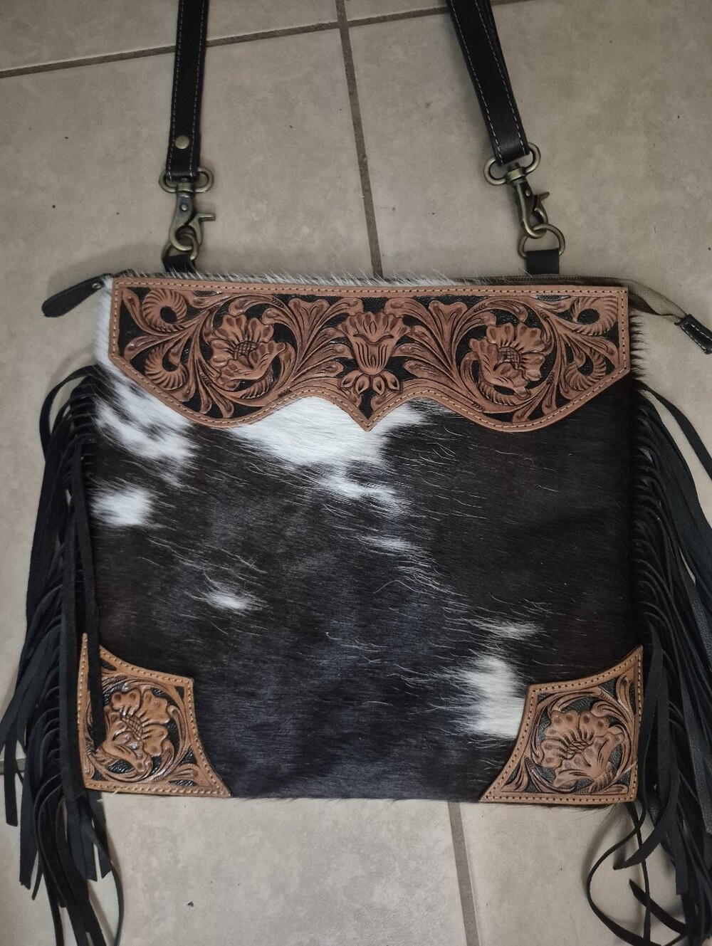 NWOT Myra Bag Black & White Hair-On Crossbody with Tooled Leather Fringe - Picture 6 of 6